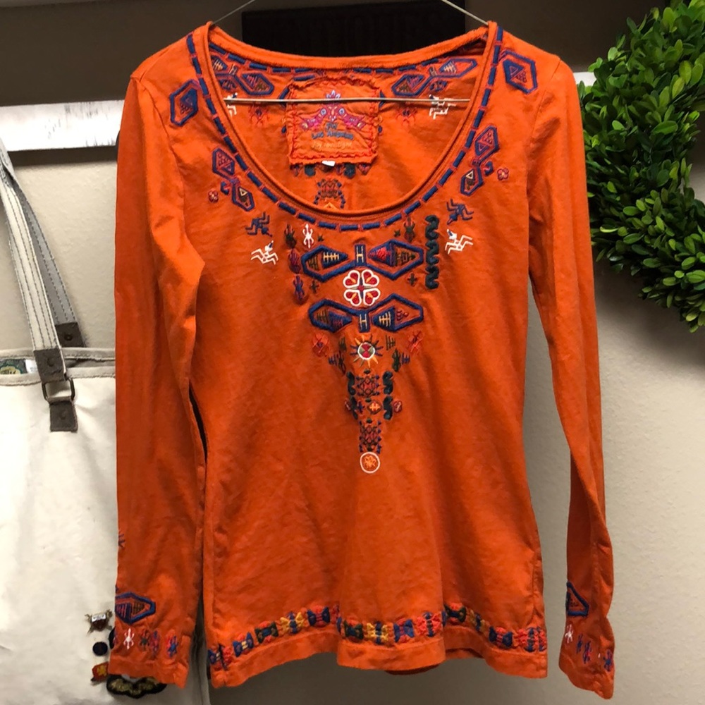 Johnny Was long sleeve shirt.